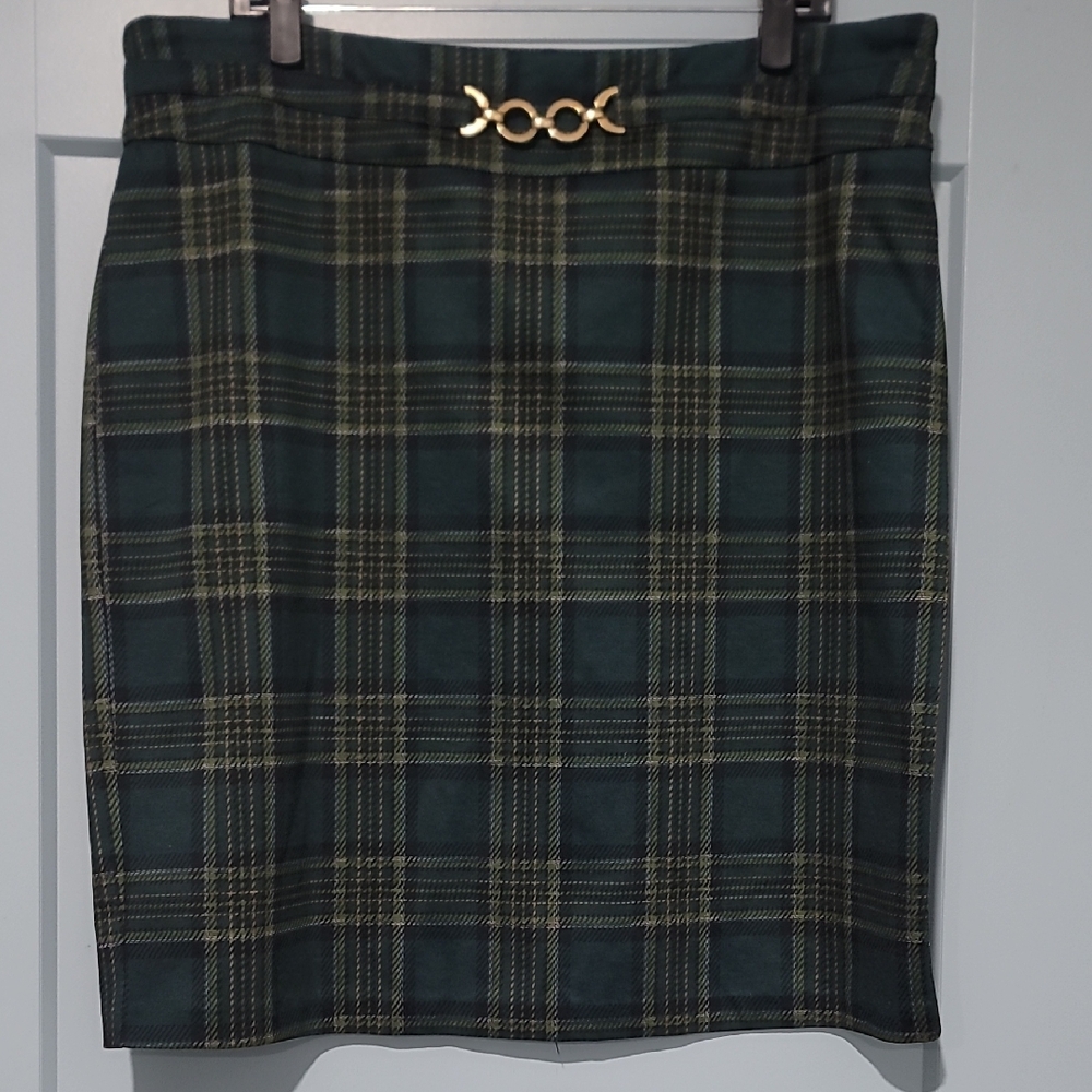 Soho Dark Green Plaid Pencil Skirt with Gold Accent